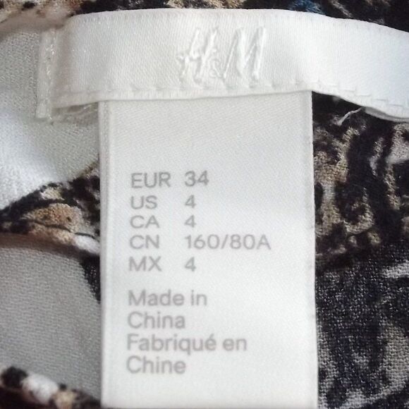 H&M Mini Dress, 4, Wild Cats, White/Brown, Long sleeves, big keyhole back - Picture 13 of 15